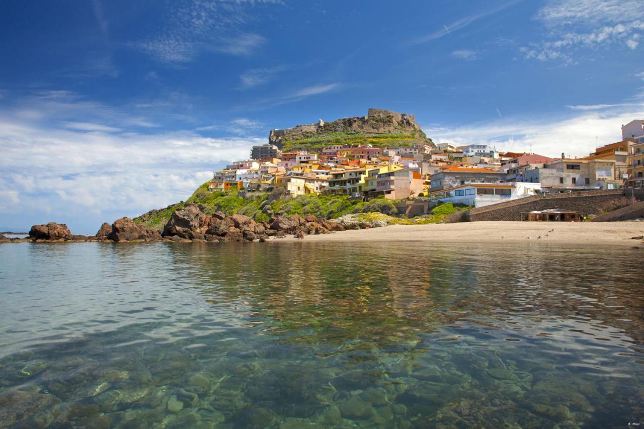 The Square Castelsardo Hotell Exteriör bild